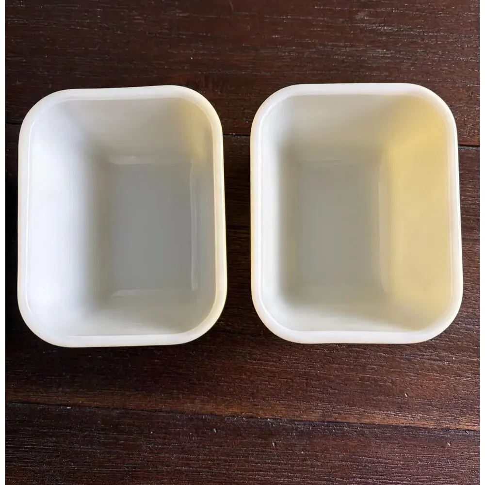 Pyrex beautiful set